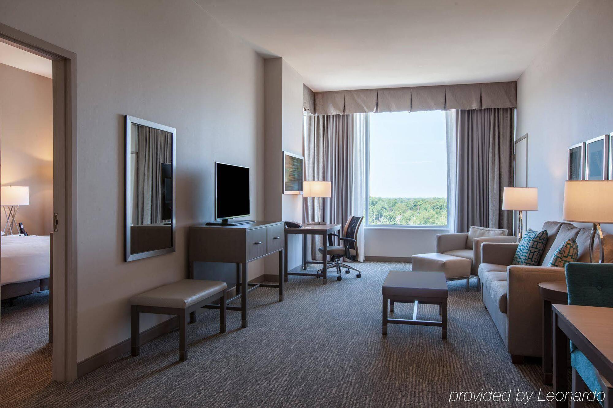 Holiday Inn Cleveland Clinic By Ihg Extérieur photo